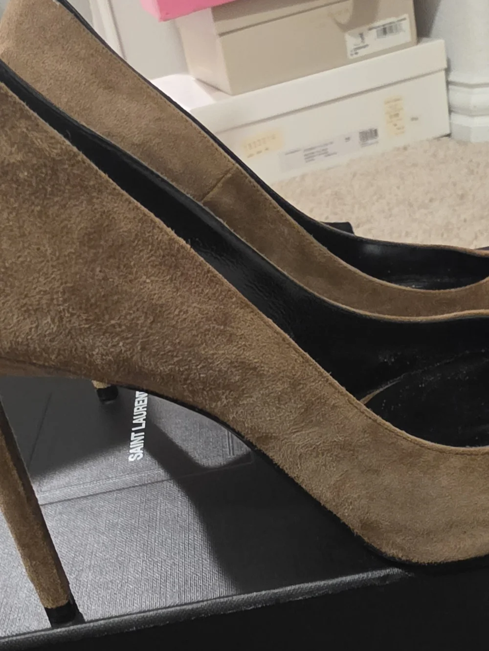Saint Laurent Women’s Brown Suede Pointed-Toe Pumps - Picture 5 of 15